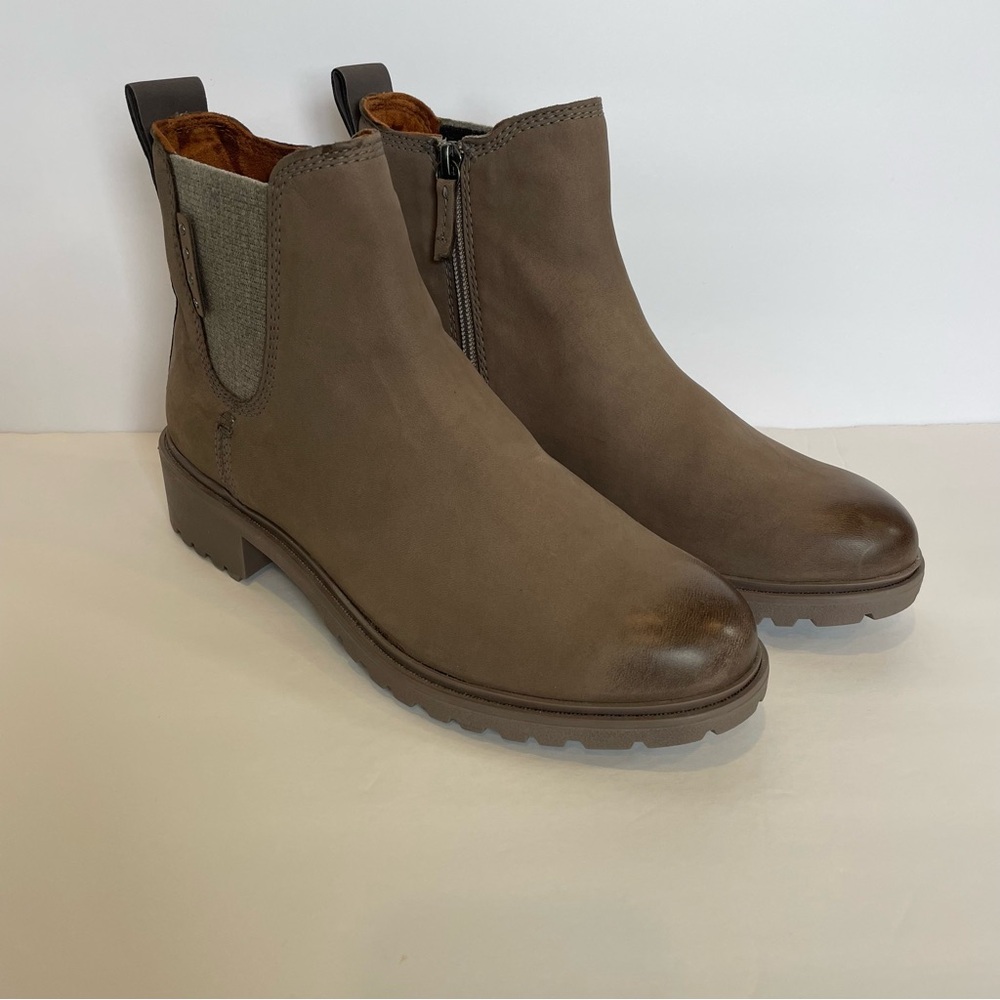 Cobb Hill Waterproof Chelsea Boot - Taupe Nubuck Women’s Size 8.5